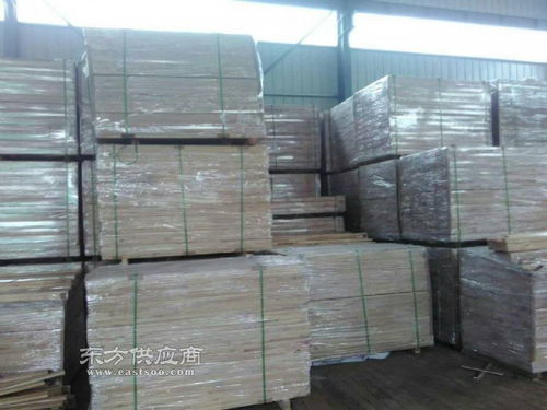 籃球館運(yùn)動(dòng)木地板廠家 一條龍服務(wù)與優(yōu)質(zhì)木材解析